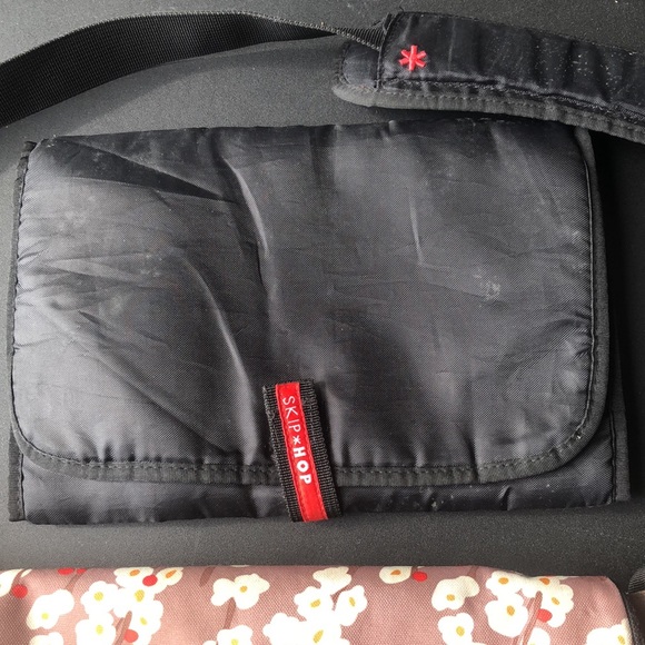 SKIP * HOP. Diaper Bag. Asian floral - Picture 2 of 11